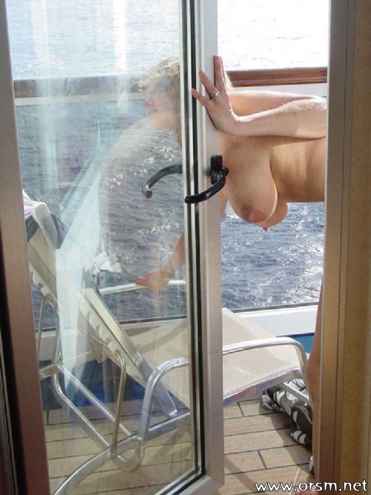 Amateur balcony masturbation