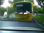 Bus Demonstrates Just How Good Its Brakes Are

