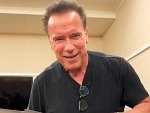 Schwarzenegger Discusses Rambo's Knife
